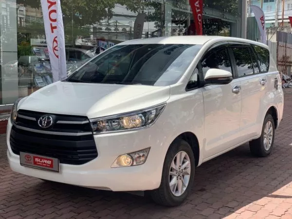 Toyota Innova 2.0E 2018 - Xe Qua Sử Dụng 2 Toyota Innova 2.0E 2018 - Xe Qua Sử Dụng