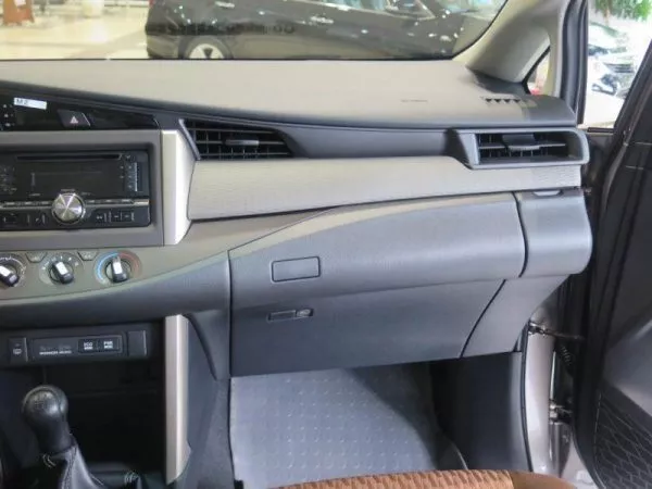 Chương Trình Khuyến Mãi Xe Toyota Innova 13 Toyota Innova