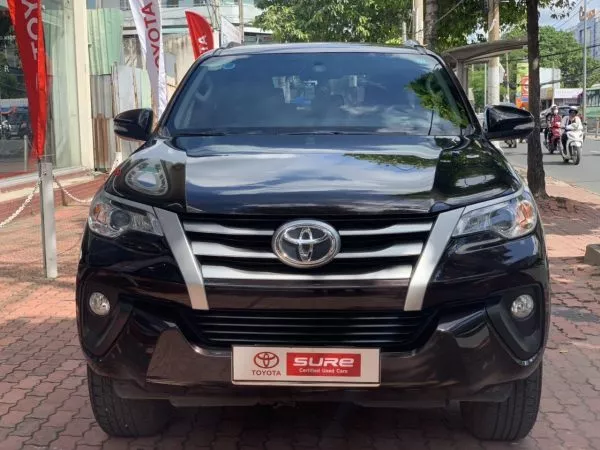 Toyota Fortuner 2.4G 2017 - Xe Qua Sử Dụng 2 Toyota Fortuner 2.4G 2017 - Xe Qua Sử Dụng