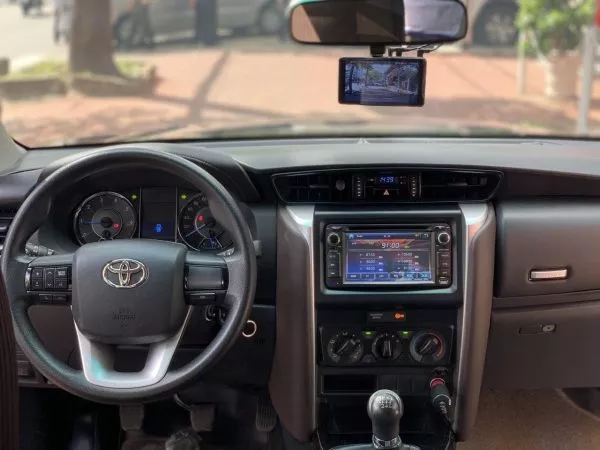 Toyota Fortuner 2.4G 2017 - Xe Qua Sử Dụng 4 Toyota Fortuner 2.4G 2017 - Xe Qua Sử Dụng