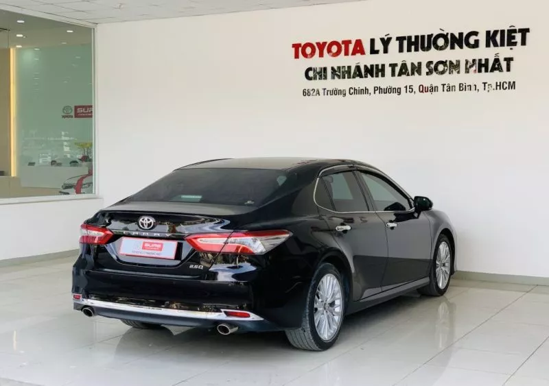 Toyota Camry 2.5Q 2019 9 Toyota Camry 2.5Q 2019