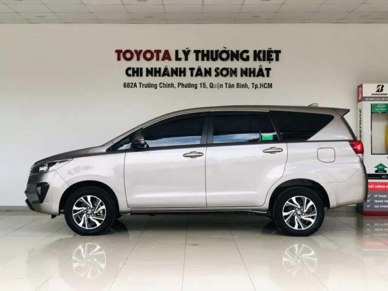 Toyota Innova 2.0E 2020 4 Toyota Innova 2.0E 2020