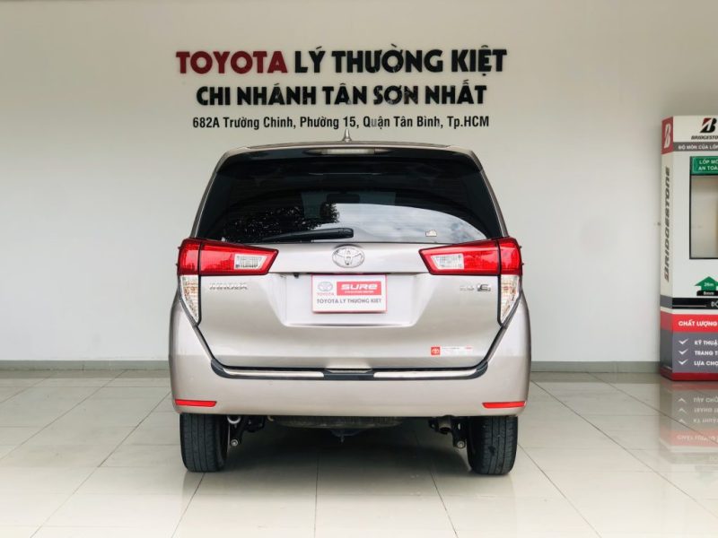 Toyota Innova 2.0E 2020