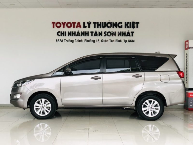 Toyota Innova 2.0G 2018