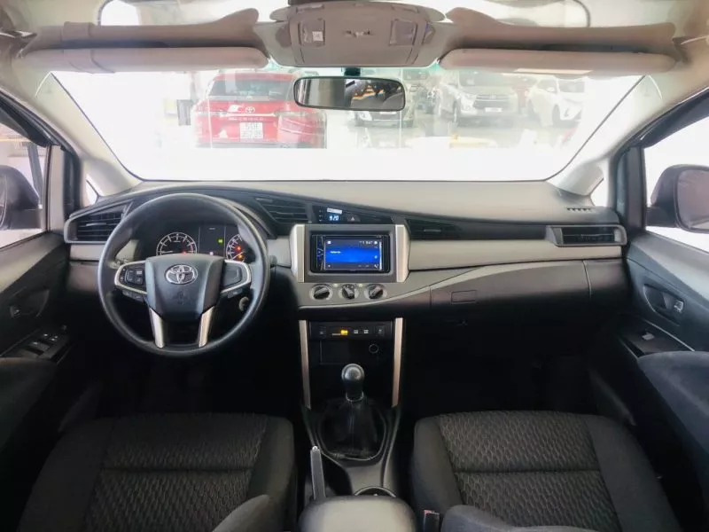 Toyota Innova 2.0E 2019 6 Toyota Innova 2.0E 2019