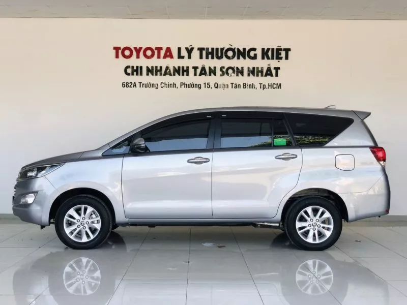 Toyota Innova 2.0E 2019 4 Toyota Innova 2.0E 2019