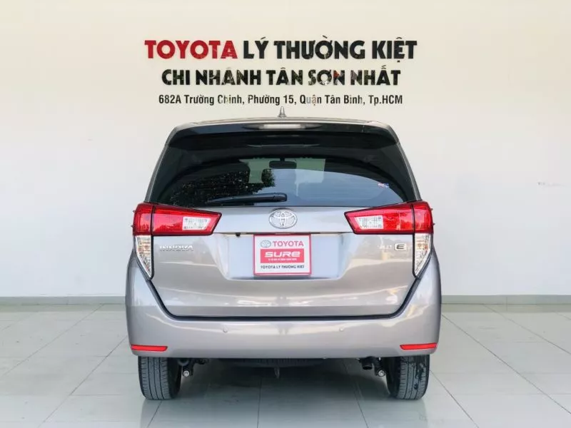 Toyota Innova 2.0E 2020 10 Toyota Innova 2.0E 2020