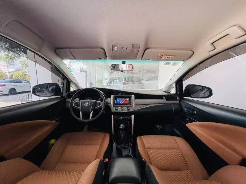 Toyota Innova 2.0E 2017 6 Toyota Innova 2.0E 2017