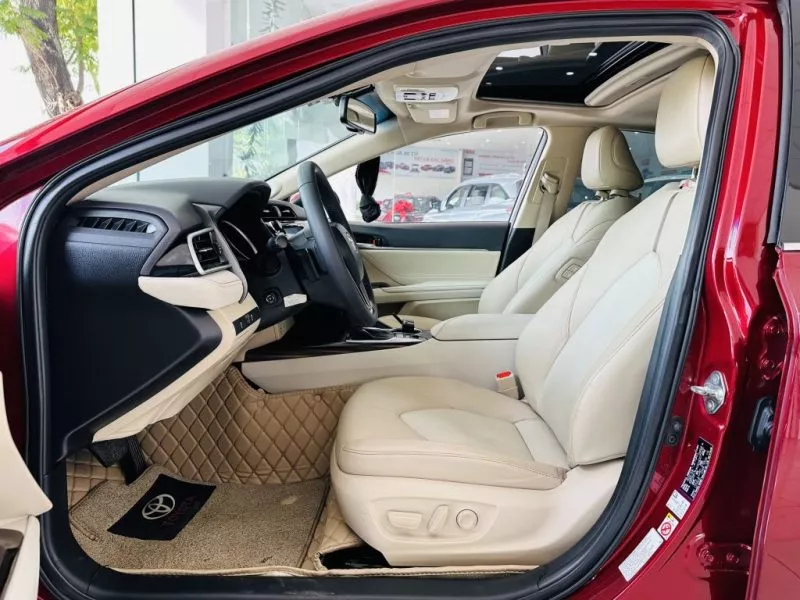 Toyota Camry 2.5Q 2019 5 Toyota Camry 2.5Q 2019