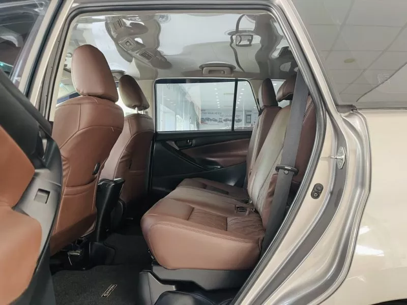 Toyota Innova 2.0E 2018 7 Toyota Innova 2.0E 2018