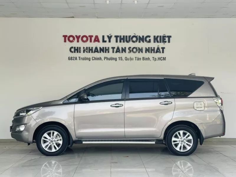 Toyota Innova 2.0E 2018 5 Toyota Innova 2.0E 2018