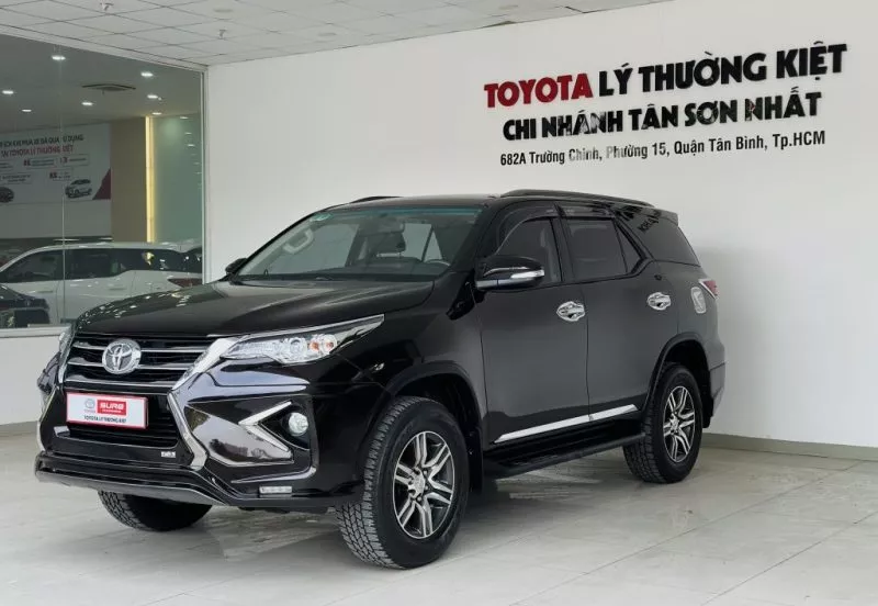 Toyota Fortuner 2.7At 4X2 2017 3 Toyota Fortuner 2.7At 4X2 2017